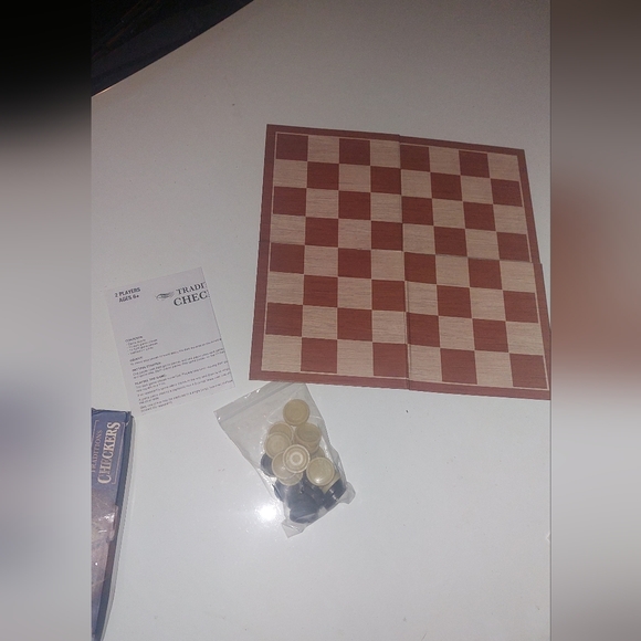Checkers Board Game - Picture 4 of 4